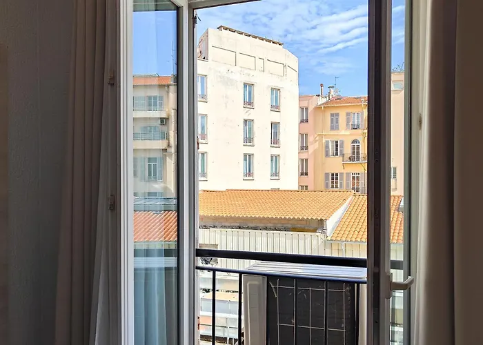 Hôtel Helvétique Nice